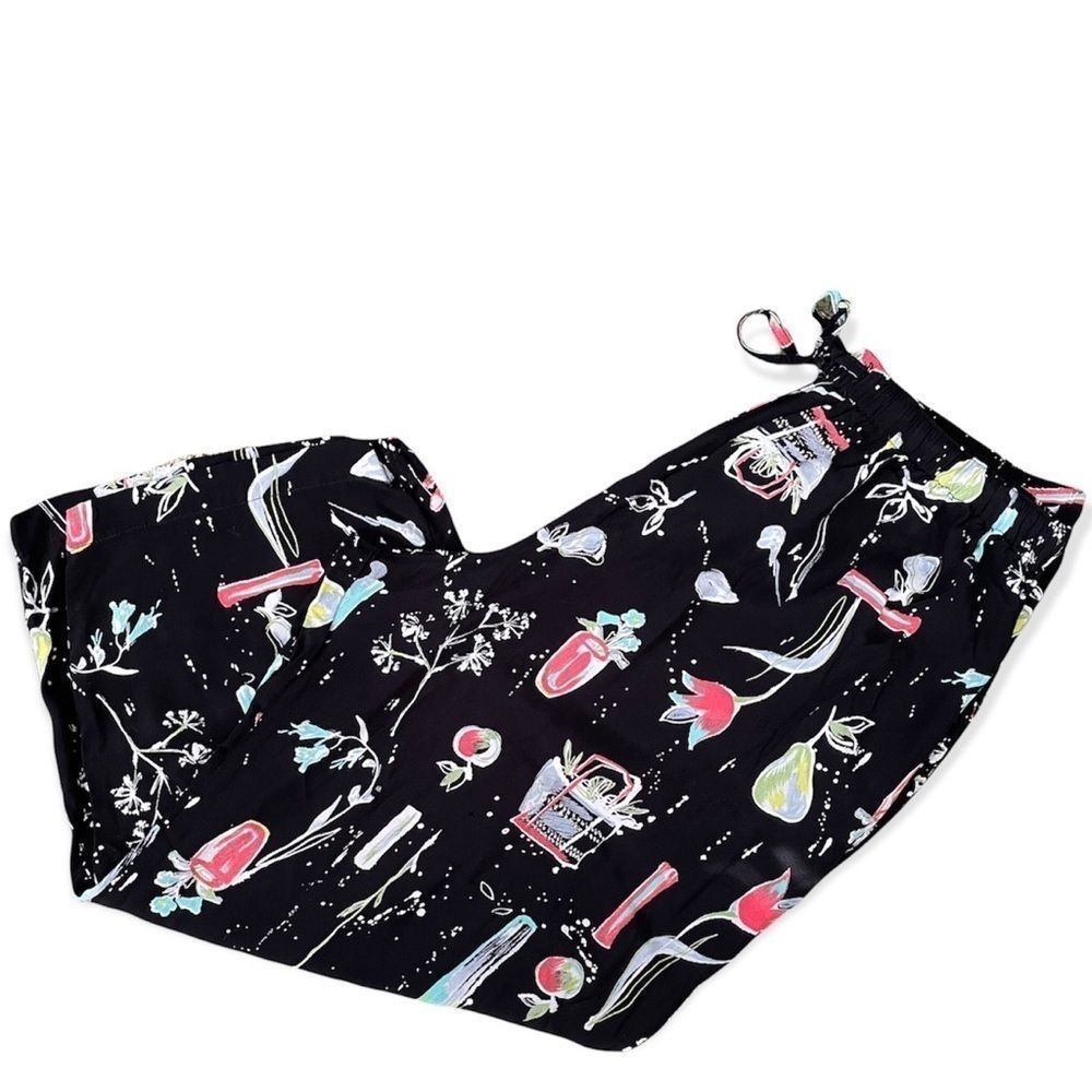 Fruit and Flower Print Capris